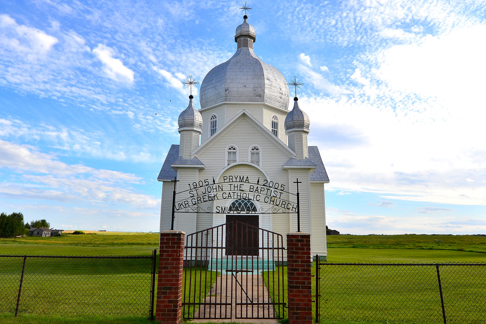 The Ukrainian Churches of the Canadian Prairies